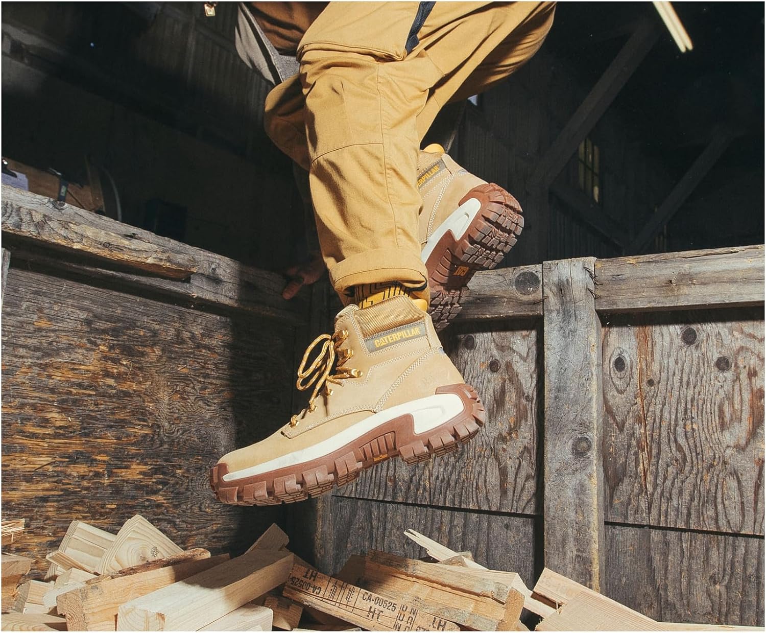 Cat Footwear Men's Invader Hi Steel Toe Construction Boot / size 10